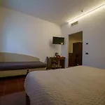 Hotel Bin 3*