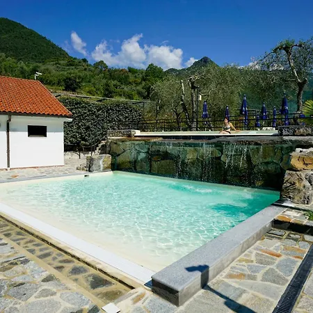 Hotel Bin Rocchetta Nervina