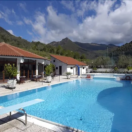 Hotell Bin Rocchetta Nervina