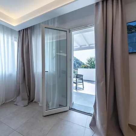 Bin Hotel Rocchetta Nervina