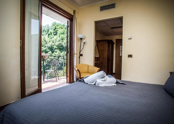 Bin 3* Rocchetta Nervina