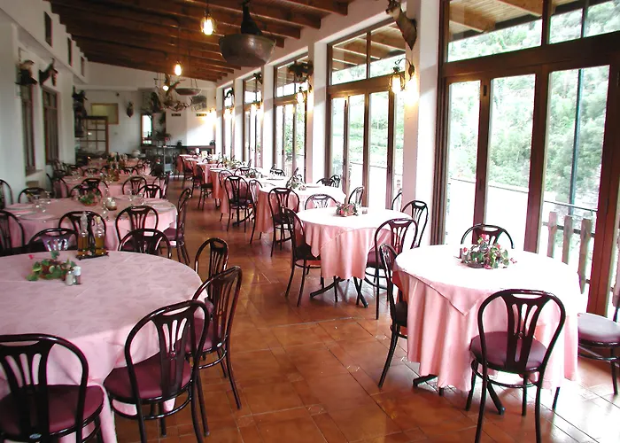 Hotel Bin Rocchetta Nervina